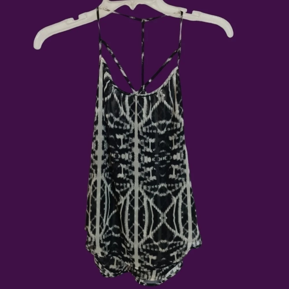 Express tank top spaguetti strap halter blk/wht size xsmall